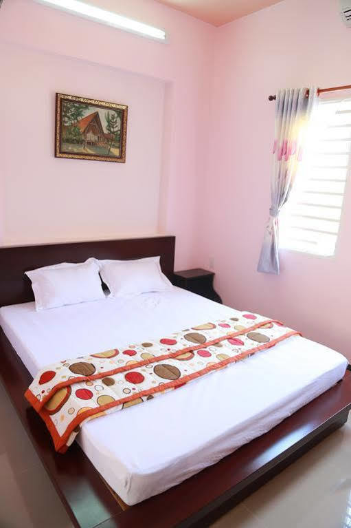 Ban Mai Hotel 66 Phan Thiet Exteriör bild