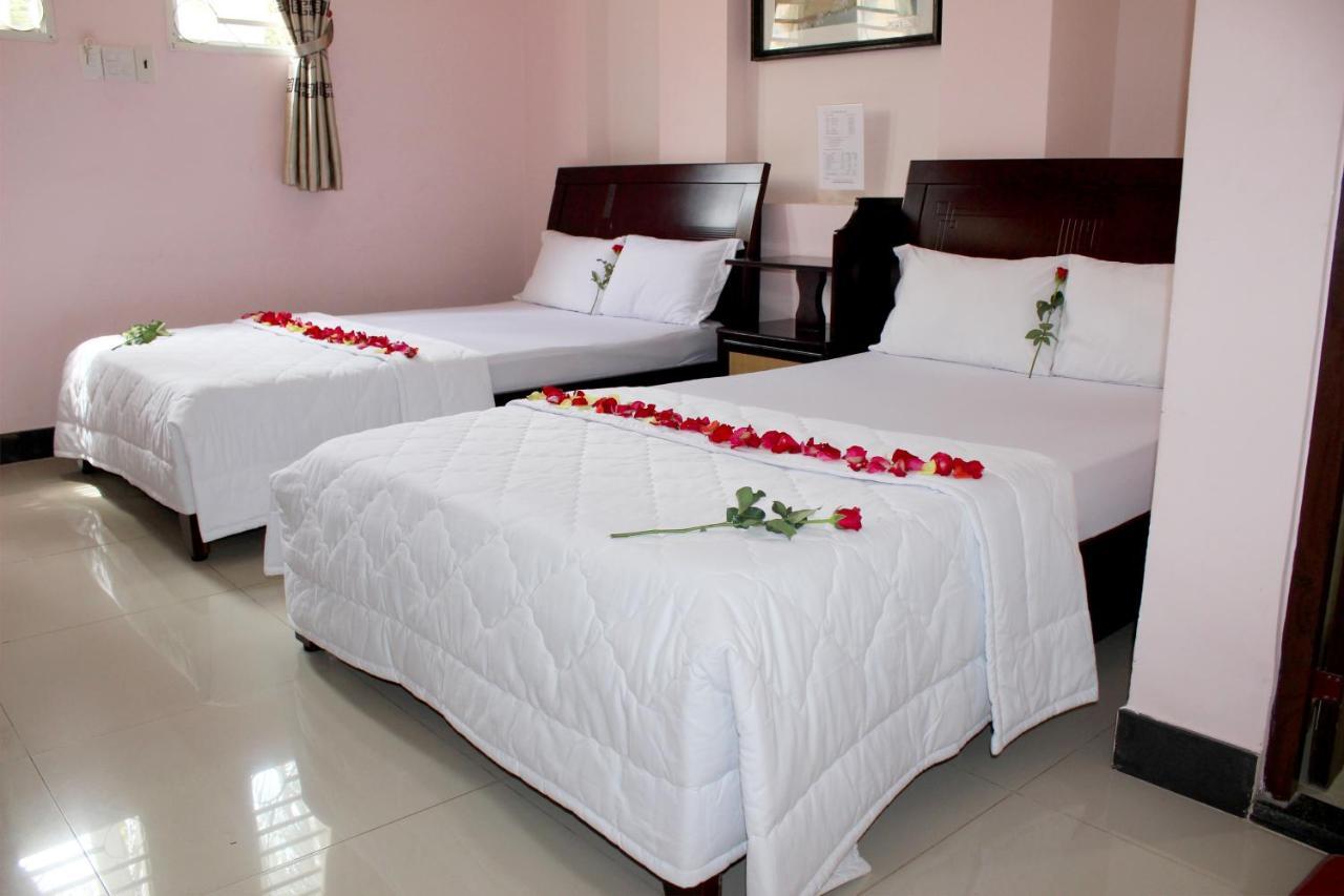 Ban Mai Hotel 66 Phan Thiet Exteriör bild